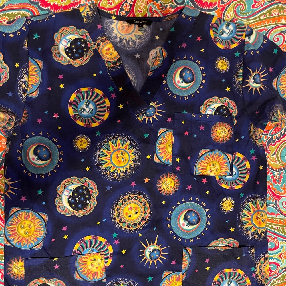 Scrub Top - Just Love - celestial